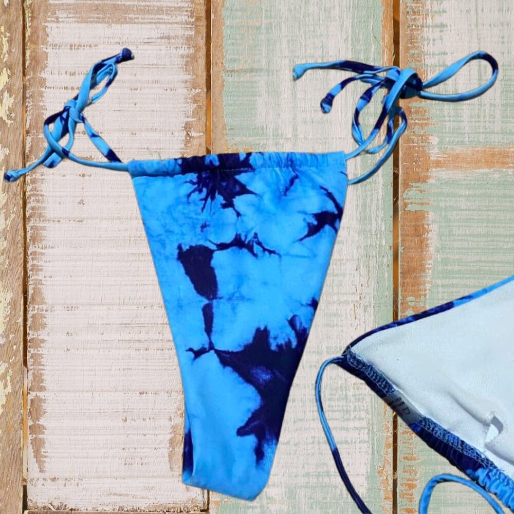 Blue Tie-Dye Triangle Bikini Set Size Small – Adjustable & Beach Ready - Picture 7 of 12
